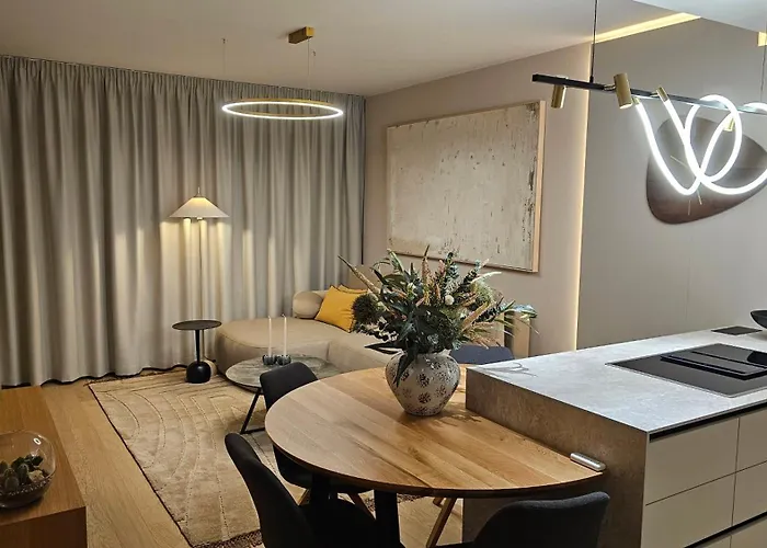 Castle-side Luxury On Danube River Bank,free Parking Bratislava