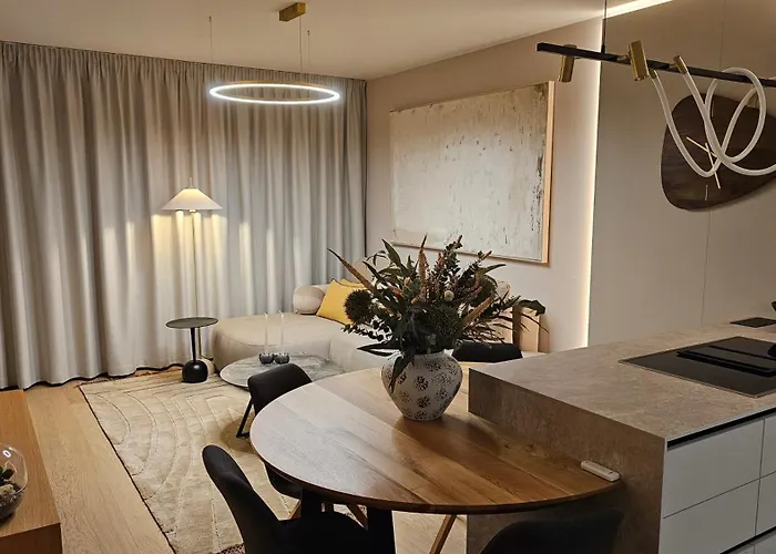 Appartement Castle-side Luxury On Danube River Bank,free Parking