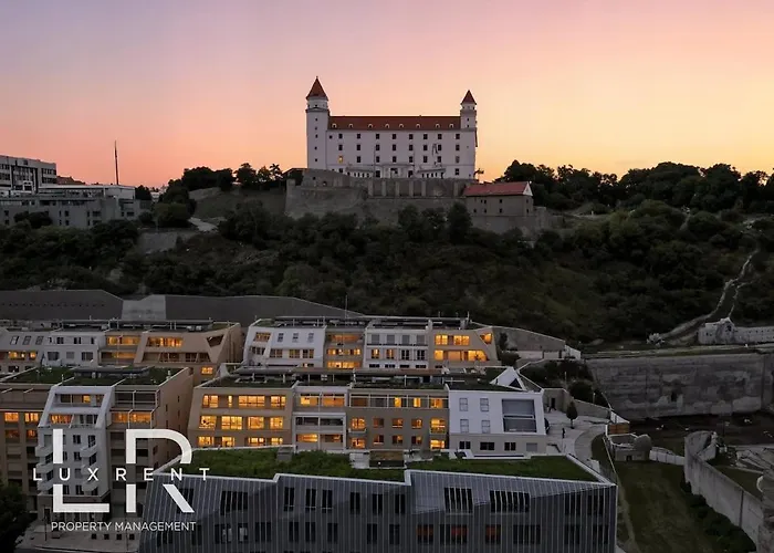 Castle-side Luxury On Danube River Bank,free Parking * Bratislava