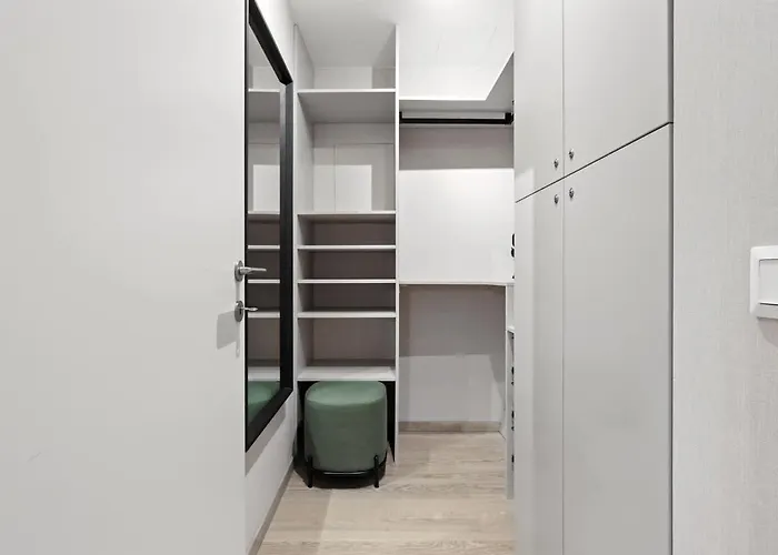 Apartmán Castle-side Luxury On Danube River Bank,free Parking