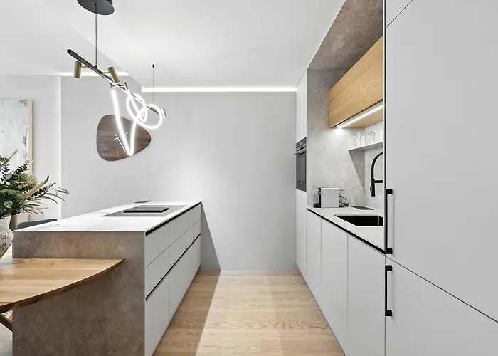 Apartmán Castle-side Luxury On Danube River Bank,free Parking Bratislava