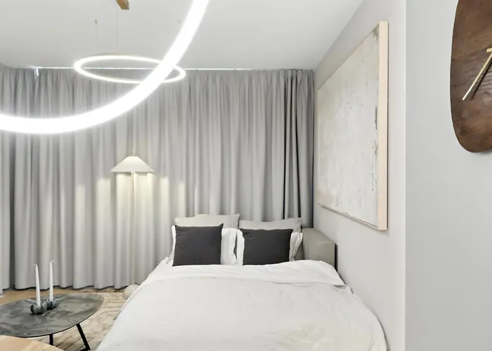 Castle-side Luxury On Danube River Bank,free Parking Bratislava